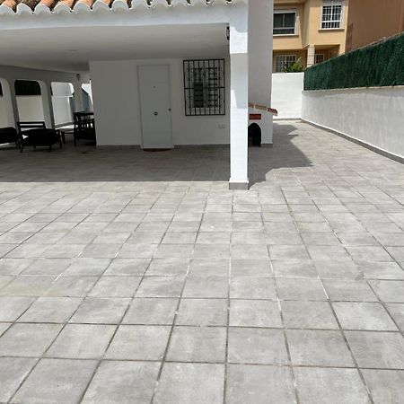Beachfront Vila Valence Extérieur photo