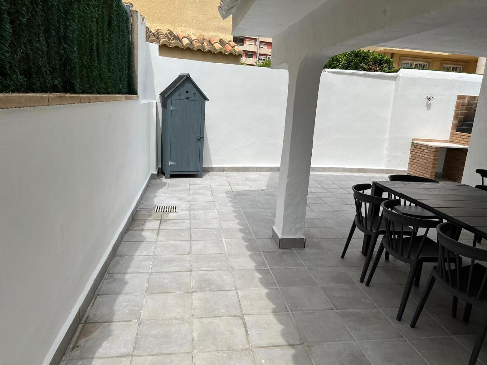 Beachfront Vila Valence Extérieur photo