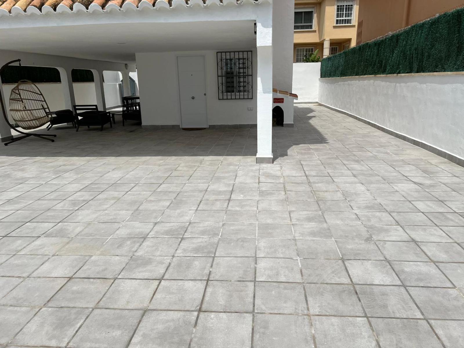 Beachfront Vila Valence Extérieur photo